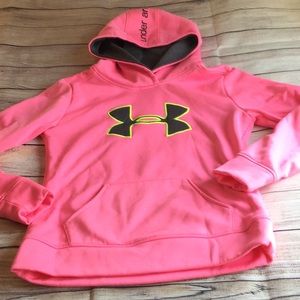 Underarmour large youth pink sweatshirt.
